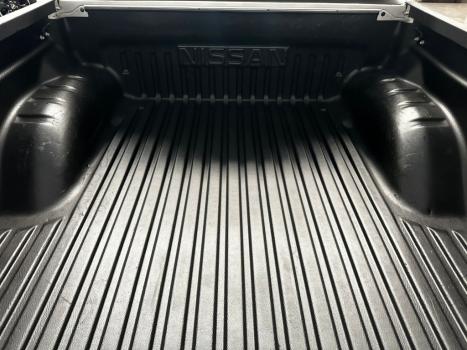 NISSAN Frontier 2.3 16V XE 4X4 CABINE DUPLA BI-TURBO DIESEL AUTOMÁTICO, Foto 12 NISSAN Frontier 2.3 16V XE 4X4 CABINE DUPLA BI-TURBO DIESEL AUTOMÁTICO, Foto 12