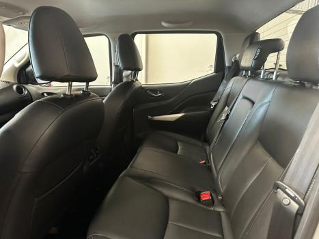 NISSAN Frontier 2.3 16V XE 4X4 CABINE DUPLA BI-TURBO DIESEL AUTOMÁTICO, Foto 23 NISSAN Frontier 2.3 16V XE 4X4 CABINE DUPLA BI-TURBO DIESEL AUTOMÁTICO, Foto 23