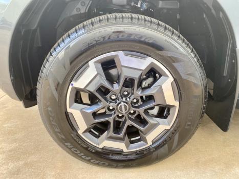 NISSAN Frontier 2.3 16V PLATINUM CABINE DUPLA 4X4 BI-TURBO DIESEL AUTOM�TICO, Foto 10