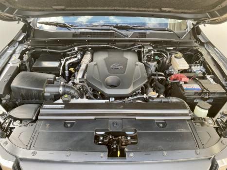 NISSAN Frontier 2.3 16V PLATINUM CABINE DUPLA 4X4 BI-TURBO DIESEL AUTOM�TICO, Foto 11