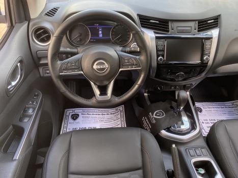 NISSAN Frontier 2.3 16V PLATINUM CABINE DUPLA 4X4 BI-TURBO DIESEL AUTOM�TICO, Foto 15