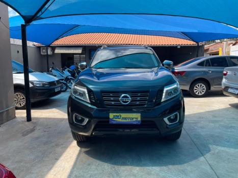 NISSAN Frontier 2.3 16V XE 4X4 CABINE DUPLA BI-TURBO DIESEL AUTOM�TICO, Foto 2