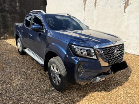 NISSAN Frontier 2.3 16V XE 4X4 CABINE DUPLA BI-TURBO DIESEL AUTOM�TICO, Foto 2