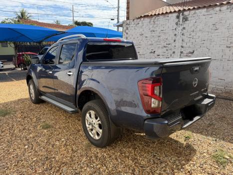 NISSAN Frontier 2.3 16V XE 4X4 CABINE DUPLA BI-TURBO DIESEL AUTOM�TICO, Foto 5