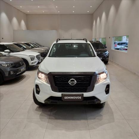 NISSAN Frontier 2.3 ATTACK CABINE DUPLA 4X4 BI-TURBO DIESEL AUTOMÁTICO, Foto 2