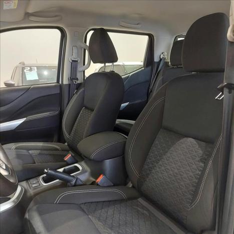 NISSAN Frontier 2.3 ATTACK CABINE DUPLA 4X4 BI-TURBO DIESEL AUTOMÁTICO, Foto 19