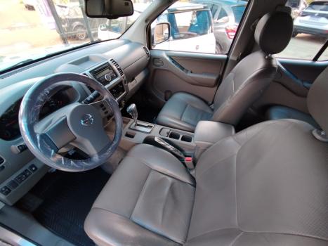 NISSAN Frontier 2.5 4X4 LE CABINE DUPLA TURBO DIESEL AUTOM�TICO, Foto 11