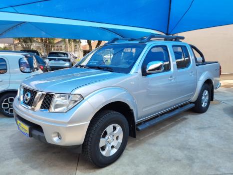 NISSAN Frontier 2.5 LE 4X4 TURBO DIESEL CABINE DUPLA, Foto 2