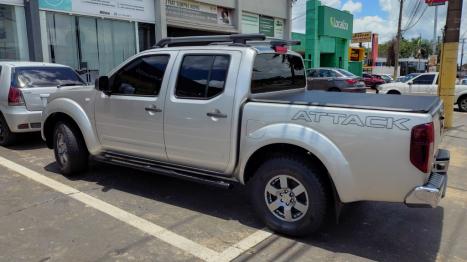 NISSAN Frontier 2.5 16V 4X4 SV ATTACK TURBO DIESEL CABINE DUPLA, Foto 3