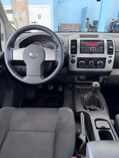 NISSAN Frontier 2.5 S 4X4 TURBO DIESEL CABINE DUPLA, Foto 10
