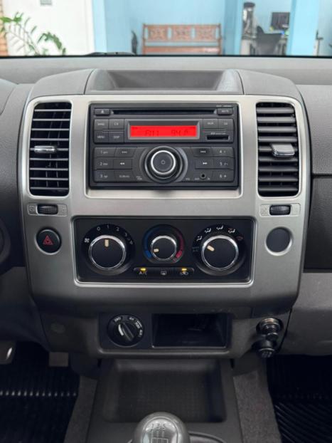 NISSAN Frontier 2.5 S 4X4 TURBO DIESEL CABINE DUPLA, Foto 12