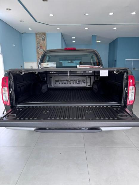 NISSAN Frontier 2.5 S 4X4 TURBO DIESEL CABINE DUPLA, Foto 20