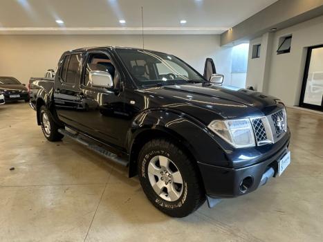 NISSAN Frontier 2.5 SEL 4X4 TURBO DIESEL CABINE DUPLA AUTOM�TICO, Foto 2