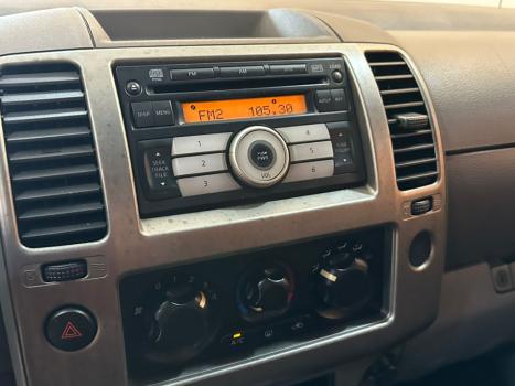 NISSAN Frontier 2.5 SEL 4X4 TURBO DIESEL CABINE DUPLA AUTOM�TICO, Foto 7