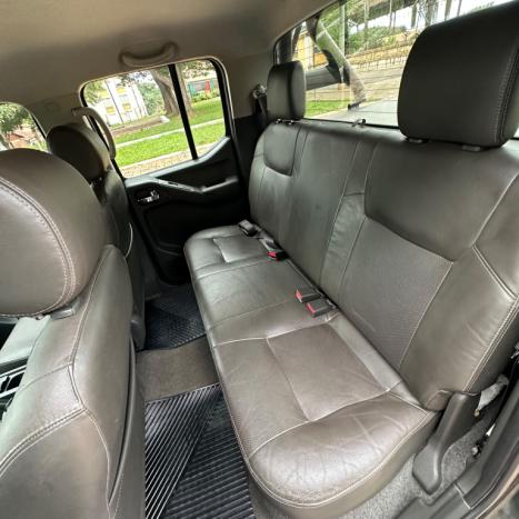 NISSAN Frontier 2.5 SL 4X4 TURBO DIESEL CABINE DUPLA AUTOM�TICO, Foto 3