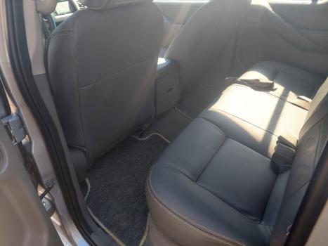 NISSAN Frontier 2.5 4X4 LE CABINE DUPLA TURBO DIESEL AUTOM�TICO, Foto 5