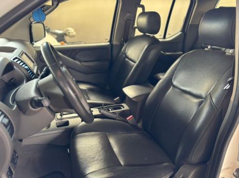 NISSAN Frontier 2.5 4X4 LE CABINE DUPLA TURBO DIESEL AUTOMÁTICO, Foto 7