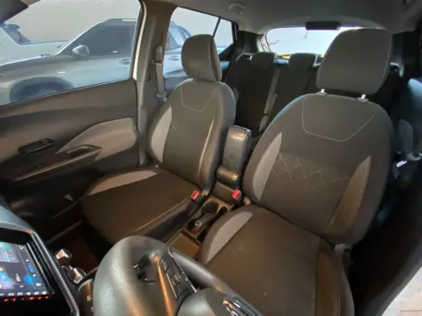 NISSAN Kicks 1.6 16V 4P FLEXSTART S DIRECT X-TRONIC AUTOMTICO CVT, Foto 11