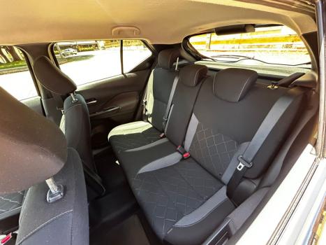 NISSAN Kicks 1.6 16V 4P FLEXSTART S X-TRONIC AUTOM�TICO CVT, Foto 10