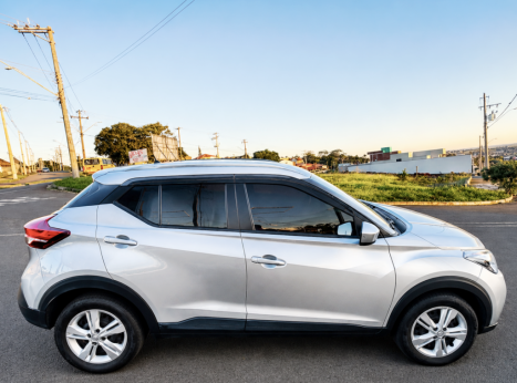 NISSAN Kicks 1.6 16V 4P FLEXSTART S, Foto 9