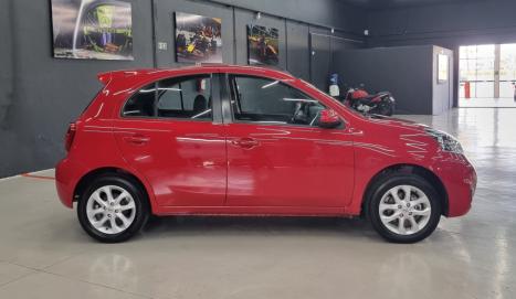NISSAN March 1.6 16V 4P SV FLEX, Foto 2