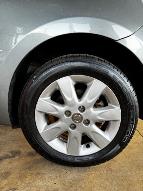 NISSAN March 1.6 16V 4P SV FLEX, Foto 6