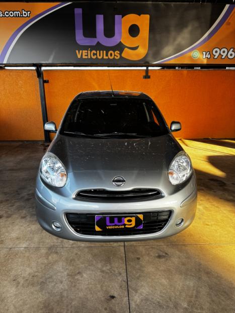 NISSAN March 1.6 16V 4P SV FLEX, Foto 2