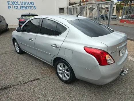NISSAN Versa Sedan 1.6 16V 4P FLEX SL, Foto 6 NISSAN Versa Sedan 1.6 16V 4P FLEX SL, Foto 6