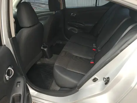 NISSAN Versa Sedan 1.6 16V 4P FLEX SL, Foto 10 NISSAN Versa Sedan 1.6 16V 4P FLEX SL, Foto 10