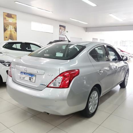 NISSAN Versa Sedan 1.6 16V 4P FLEX SV, Foto 3