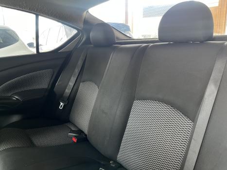 NISSAN Versa Sedan 1.0 12V 4P FLEX V-DRIVE, Foto 5