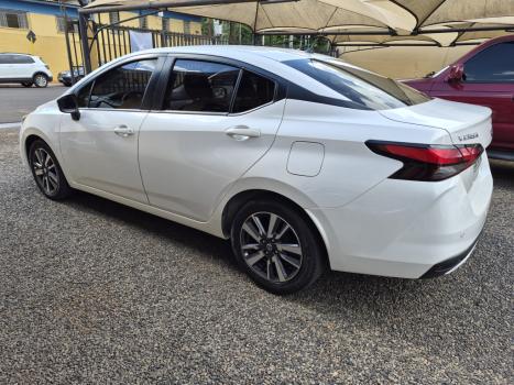 NISSAN Versa Sedan 1.6 16V 4P FLEX ADVANCE XTRONIC AUTOM�TICO CVT, Foto 2