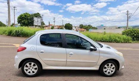 PEUGEOT 207 Hatch 1.4 4P XR FLEX, Foto 3