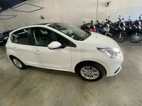 PEUGEOT 208 1.2 12V 4P ALLURE FLEX, Foto 5