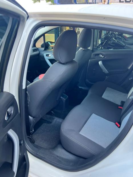 PEUGEOT 208 1.5 4P FLEX ALLURE, Foto 6