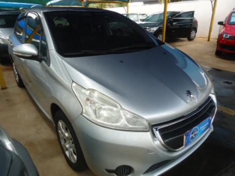 PEUGEOT 208 1.5 4P FLEX ACTIVE, Foto 2