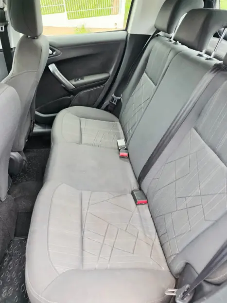 PEUGEOT 208 1.6 16V 4P FLEX GRIFFE, Foto 9