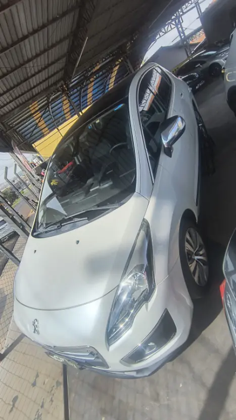 PEUGEOT 3008 1.6 16V 4P GRIFFE THP TURBO AUTOM�TICO, Foto 4