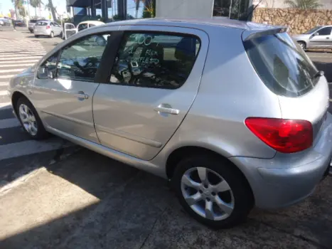 PEUGEOT 307 Hatch 1.6 16V 4P FLEX PRESENCE, Foto 5