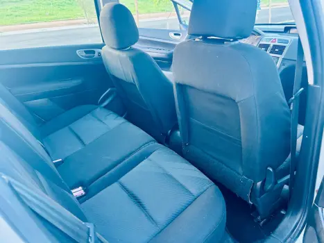 PEUGEOT 307 Hatch 1.6 16V 4P FLEX PRESENCE PACK, Foto 12