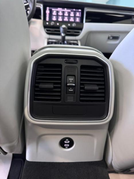 PORSCHE Macan 2.0 16V 4P AWD TURBO PDK AUTOM�TICO, Foto 24