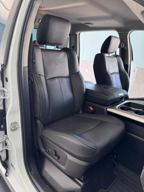 RAM 1500 5.7 V8 CLASSIC LARAMIE CABINE DUPLA 4X4 AUTOM�TICO, Foto 16