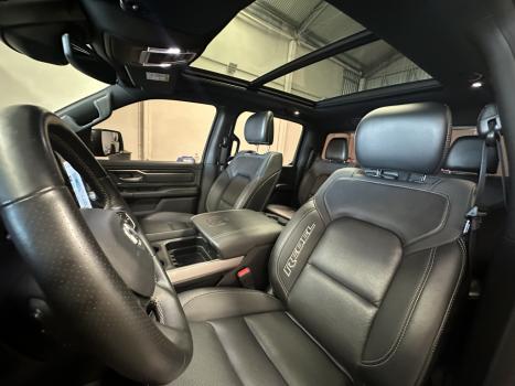 RAM 1500 5.7 V8 REBEL CABINE DUPLA 4X4 AUTOM�TICO, Foto 17