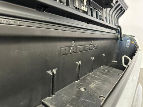 RAM 2500 6.7 I6 24V SLT CABINE DUPLA TURBO DIESEL LARAMIE 4X4 AUTOMTICO, Foto 14