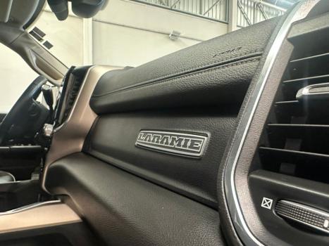 RAM 2500 6.7 I6 24V SLT CABINE DUPLA TURBO DIESEL LARAMIE 4X4 AUTOMTICO, Foto 24