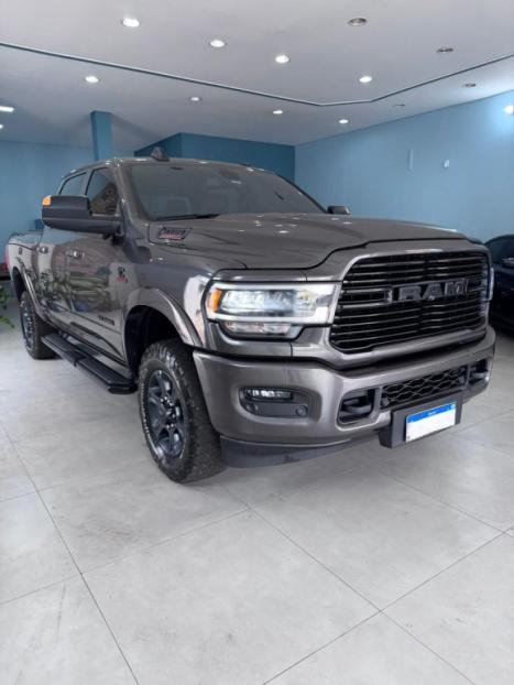 RAM 2500 6.7 I6 24V SLT CABINE DUPLA TURBO DIESEL NIGHT EDITION 4X4 AUTOM�TICO, Foto 4