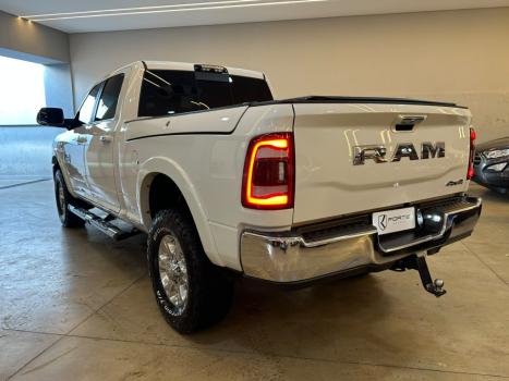 RAM 2500 6.7 I6 24V SLT CABINE DUPLA TURBO DIESEL LARAMIE 4X4 AUTOMÁTICO, Foto 4