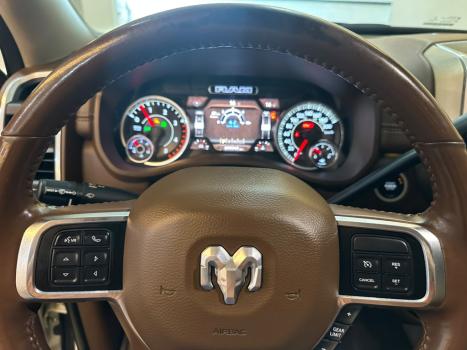 RAM 2500 6.7 I6 24V SLT CABINE DUPLA TURBO DIESEL LARAMIE 4X4 AUTOMÁTICO, Foto 6