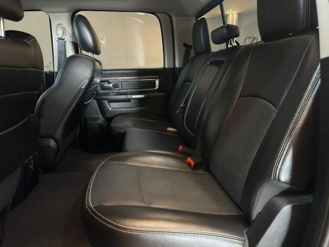 RAM 2500 6.7 I6 24V SLT CABINE DUPLA TURBO DIESEL LARAMIE 4X4 AUTOMÁTICO, Foto 12