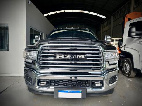 RAM 3500 6.7 I6 LIMITED LONG HORN CABINE DUPLA 4X4 TURBO DIESEL AUTOM�TICO, Foto 3
